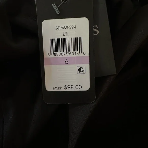 🆕 Guess Sexy and Fun Black Sleeveless Dress - Picture 4 of 8